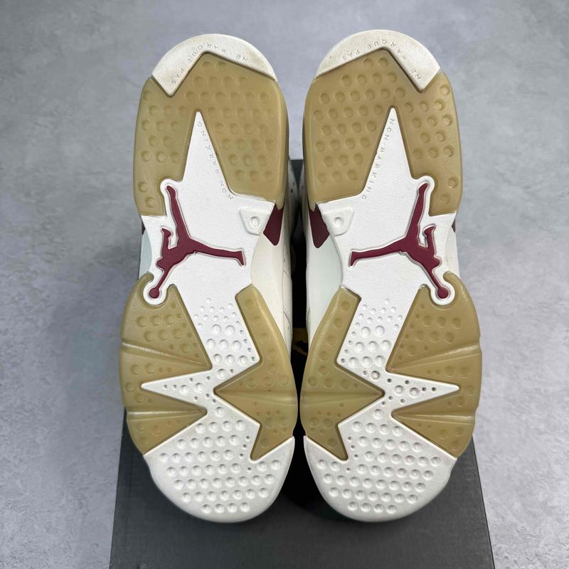 Jordan 6 Retro Maroon (2015) (GS) *pre - owned* SIZE 6.5Y - Kicks Collective PA - Jordan - 836342 - 115/384665 - 116 - Kid's Shoes - 6.5Y - Pre - Owned