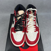 Jordan 1 Retro High OG Chicago Lost and Found 8.5 (Pre-Owned) - Image 3