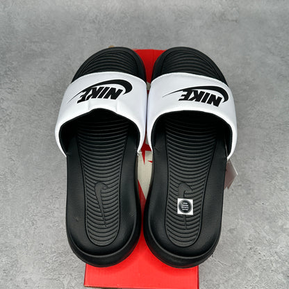 Nike Victori One Slide White Black