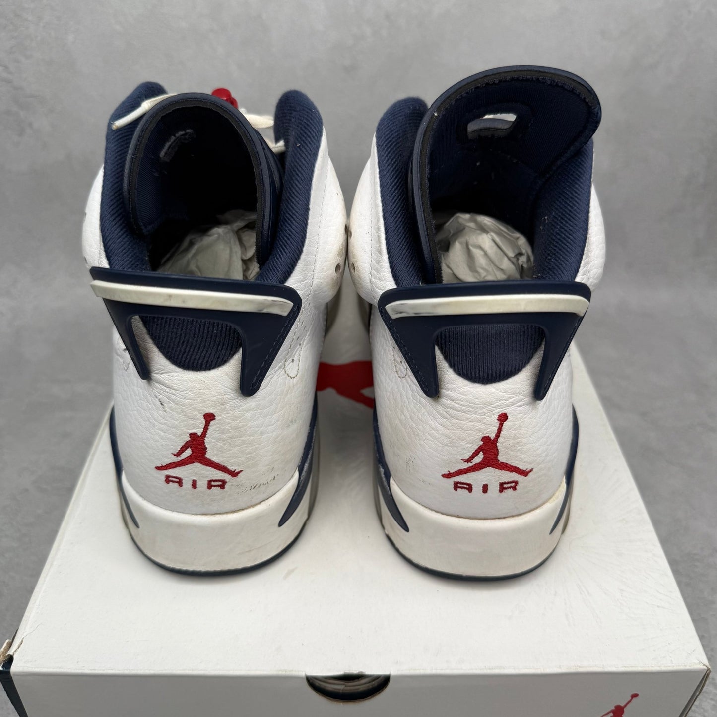 Jordan 6 Retro Olympic (2024) *pre - owned* SIZE 9.5 - Kicks Collective PA - Jordan - CT8529-164 - Men's Shoes - 9.5M/11W - Brand New