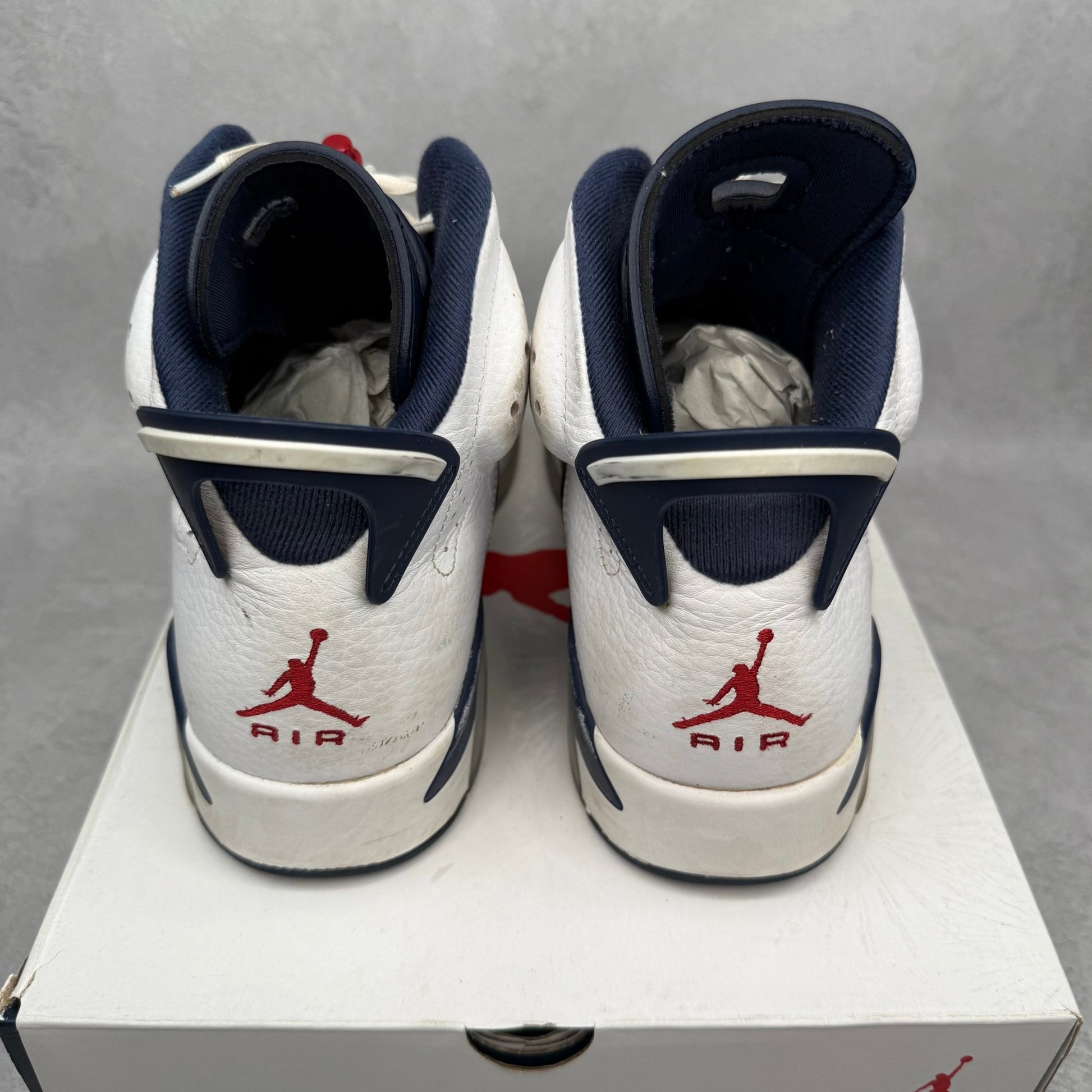 Jordan 6 Retro Olympic (2024) *pre - owned* SIZE 9.5 - Kicks Collective PA - Jordan - CT8529-164 - Men's Shoes - 9.5M/11W - Brand New