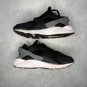Nike Air Huarache Black Cool Grey *pre-owned* SIZE 10.5