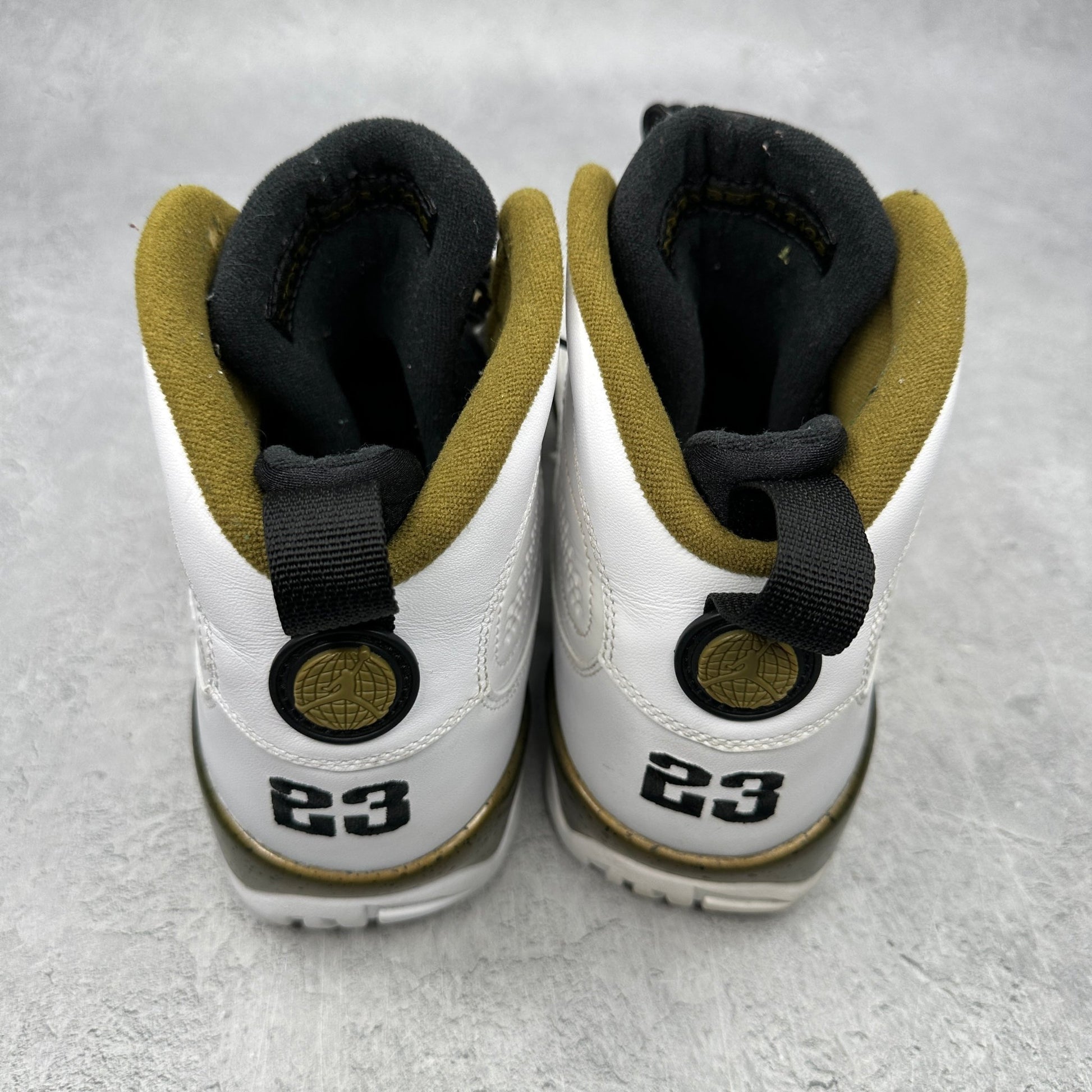 Jordan 9 Retro Statue *pre - owned* SIZE 9.5 - Kicks Collective PA - Jordan - 302370-109 - Men's Shoes - 9.5M/11W - Pre - Owned - No Box