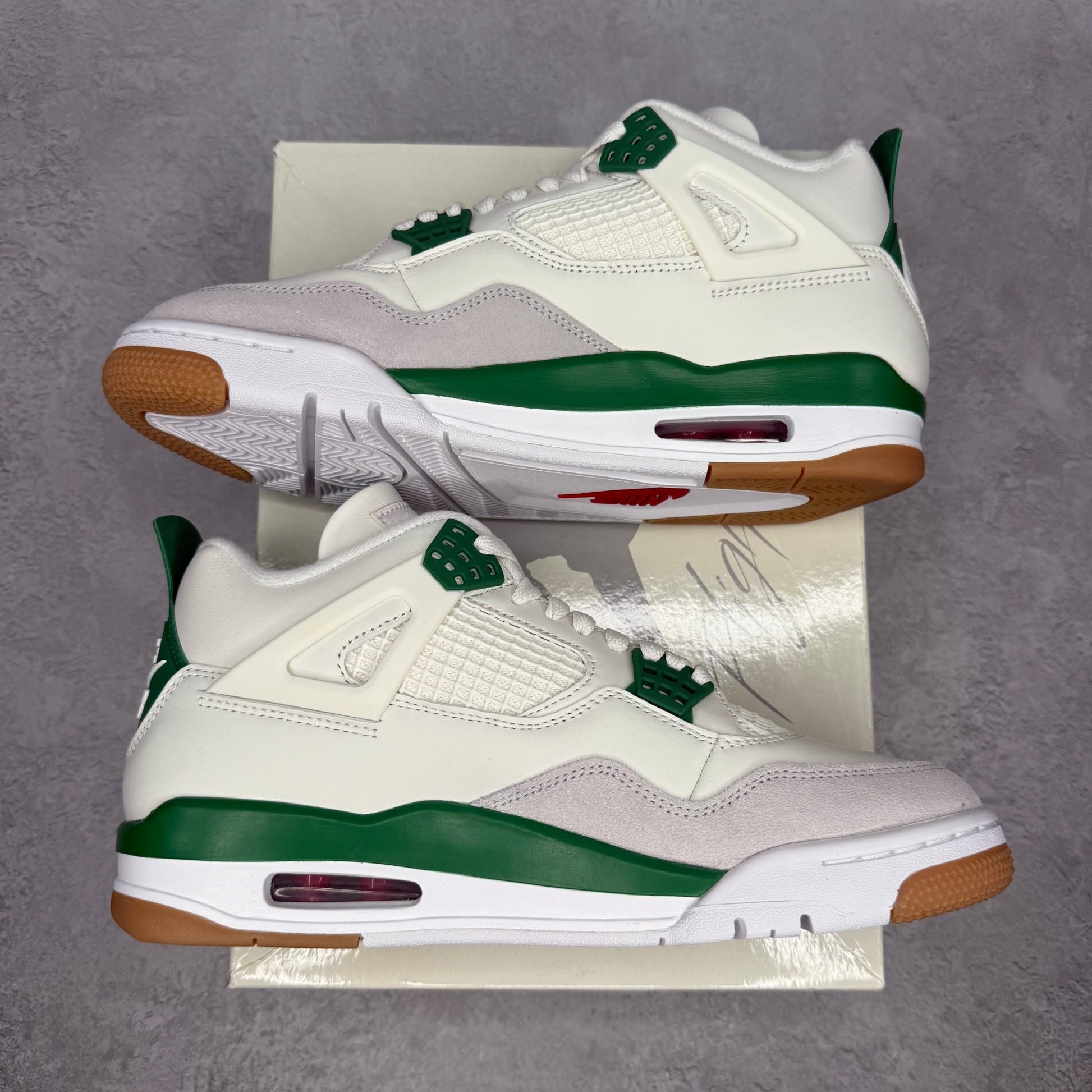 Jordan 4 Retro SB Pine Green - Kicks Collective PA - Jordan - DR5415-103 - Men's Shoes - 9M/10.5W - Brand New - Original Box (Damaged)