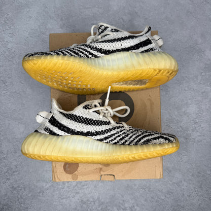 adidas Yeezy Boost 350 V2 Zebra *pre-owned* SIZE 5.5Y