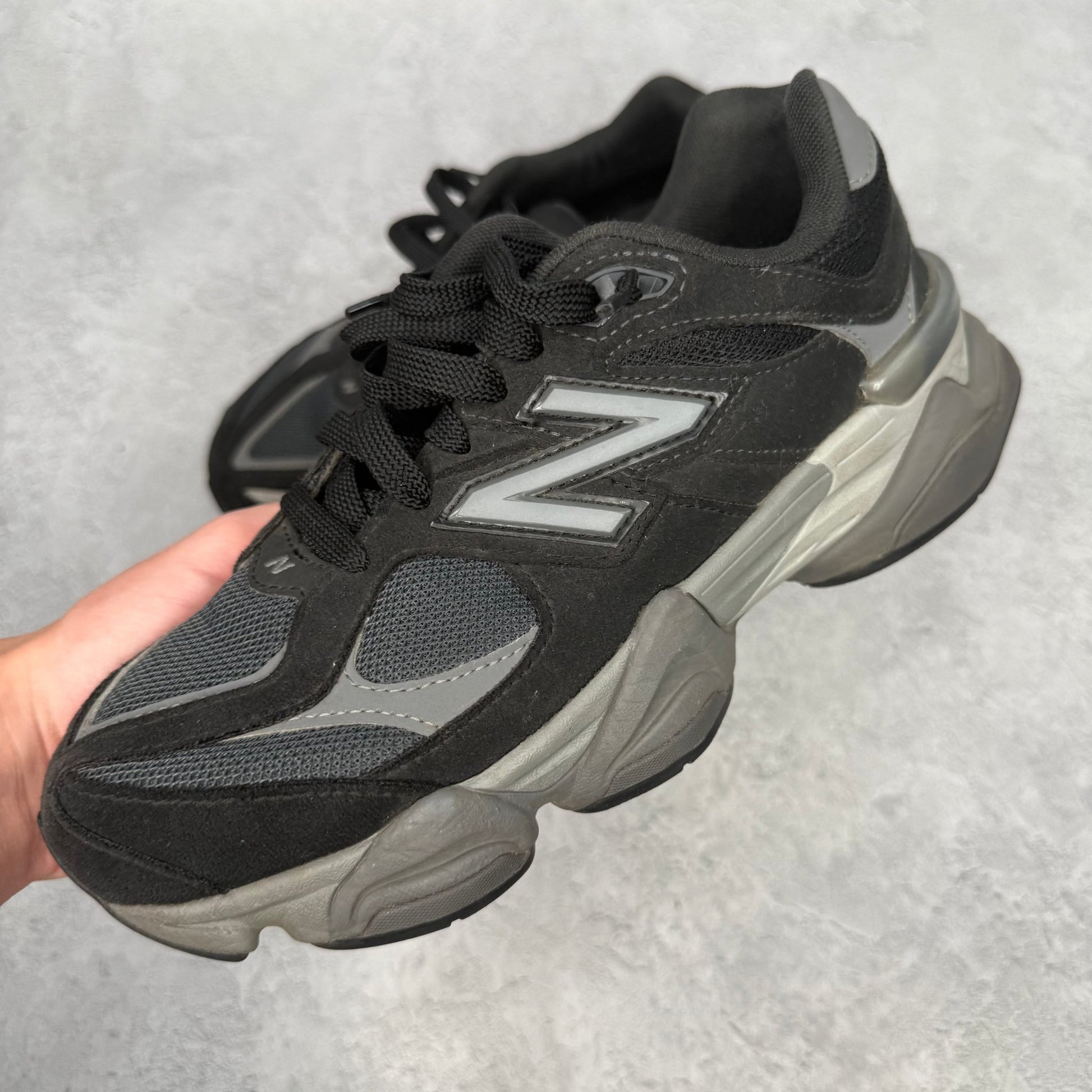 New Balance 9060 Black Grey (GS) *pre - owned* SIZE 6.5Y - Kicks Collective PA - New Balance - GC9060BK - Kid's Shoes - 6.5Y - Pre - Owned