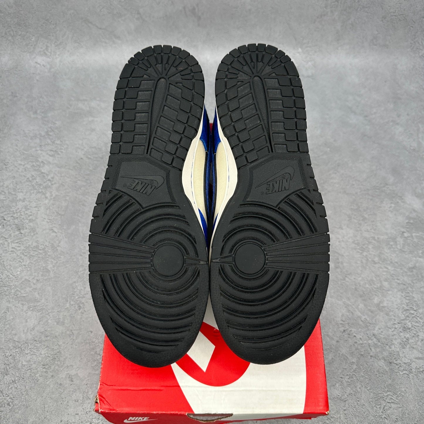 Nike Dunk Low Jackie Robinson *pre - owned* SIZE 9 - Kicks Collective PA - Nike - DV2122-400 - Men's Shoes - 9M/10.5W - Pre - Owned