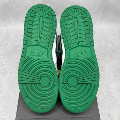 Jordan 1 Mid SE White Pine Green Smoke Grey (GS) *pre - owned* SIZE 5.5Y - Kicks Collective PA - Jordan - DC7248-103 - Kid's Shoes - 5.5Y - Pre - Owned