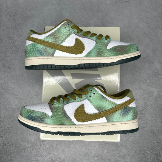 Nike SB Dunk Low Alexis Sablone Chameleon