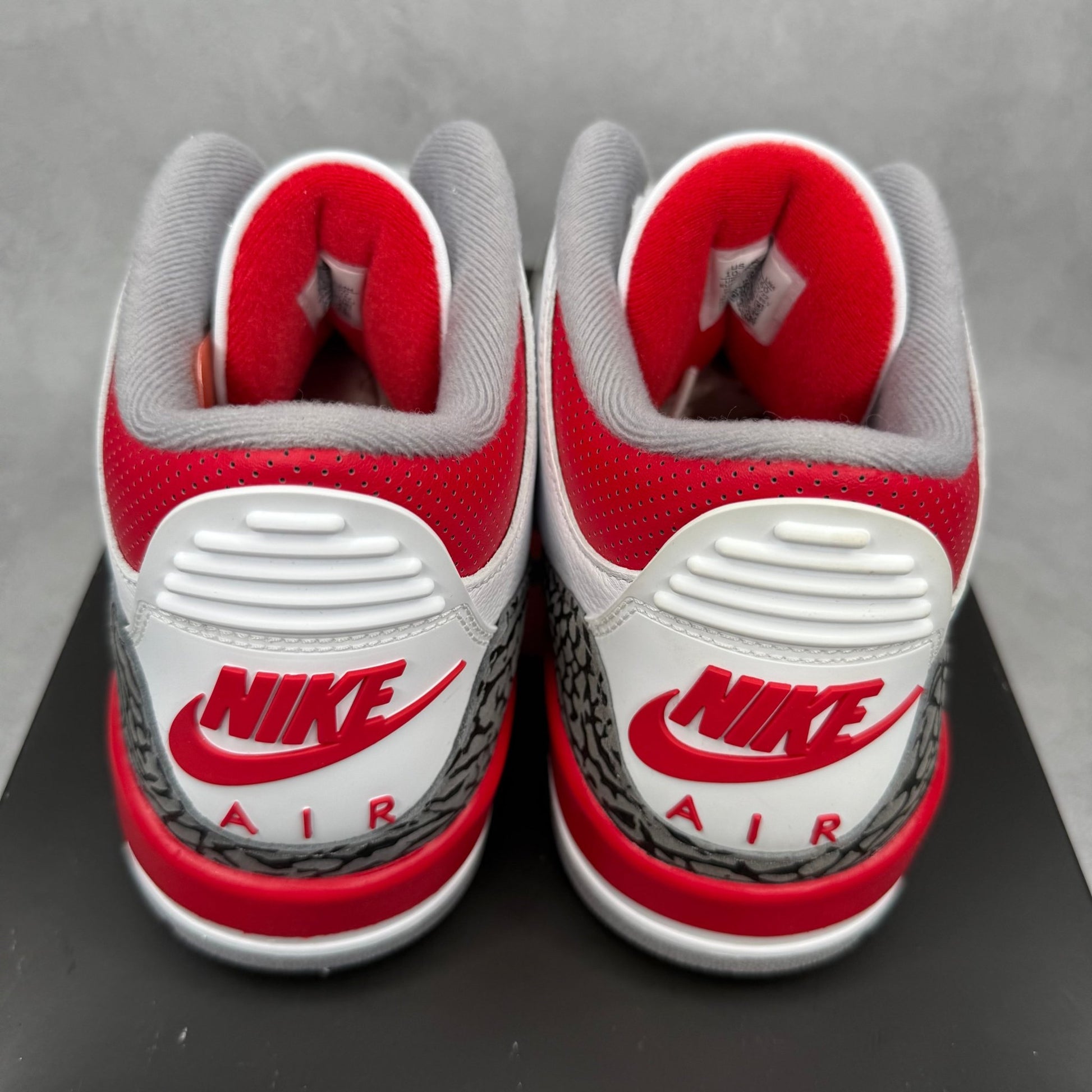 Jordan 3 Retro Fire Red (2022) - Kicks Collective PA - Jordan - DN3707 - 160 - Men's Shoes - 10.5M/12W - Brand New
