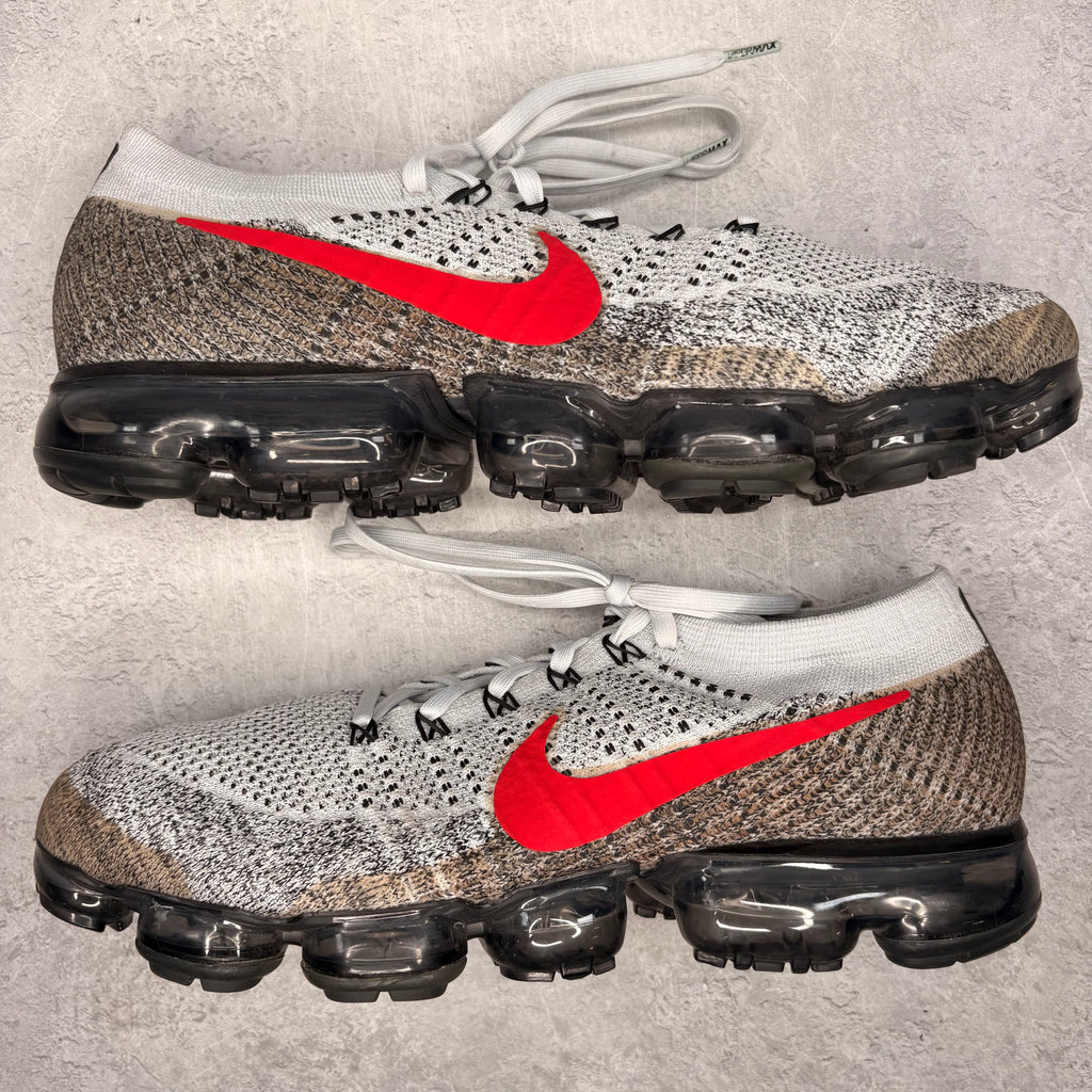 Nike Air VaporMax Platinum Red Black *pre-owned* SIZE 12