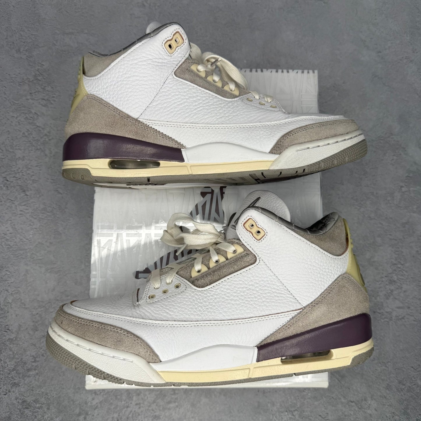 Jordan 3 Retro SP A Ma Maniére (Women's) *pre - owned* SIZE 10M/11.5W - Kicks Collective PA - Jordan - DH3434-110 - Women's Shoes - 10M/11.5W - Pre - Owned