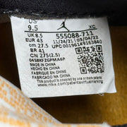 Jordan 1 Retro High OG Taxi *pre-owned* SIZE 9.5