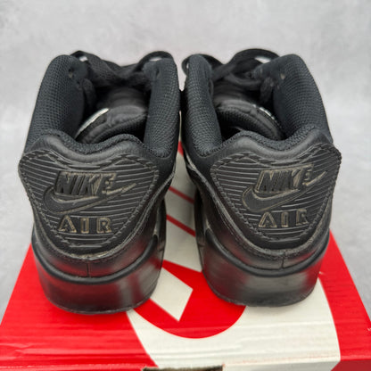 Nike Air Max 90 Recraft Triple Black (GS) *pre-owned* SIZE 6Y