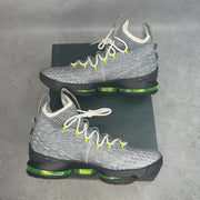 Nike LeBron 15 Air Max 95 10 (Pre-Owned) - Kicks Collective PA - Nike - AR4831-001-10-PO-1 - Pre-Owned Sneakers - 10