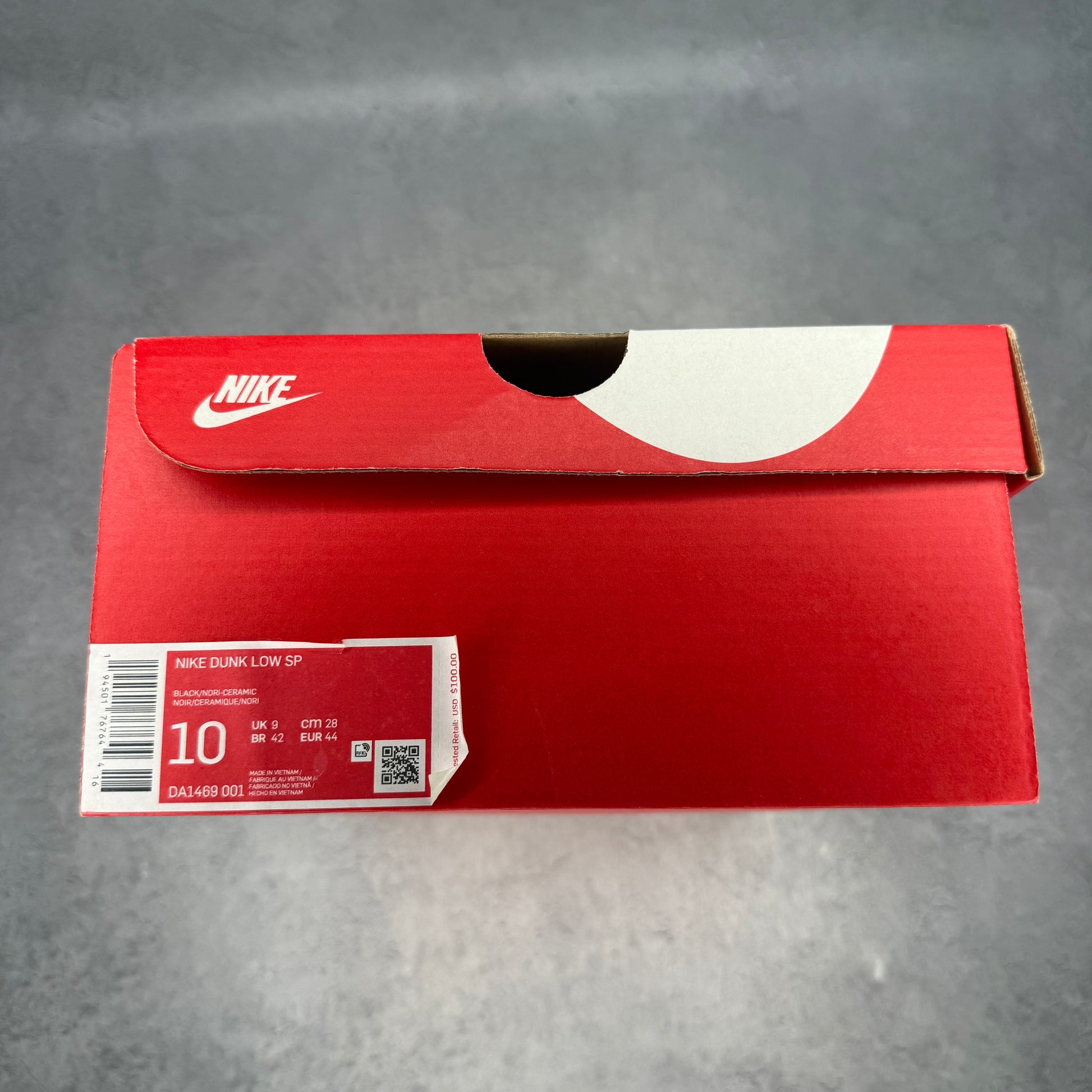 Nike Dunk Low Ceramic *pre-owned* SIZE 10