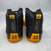 Jordan 12 Retro Black University Gold *pre-owned* SIZE 8