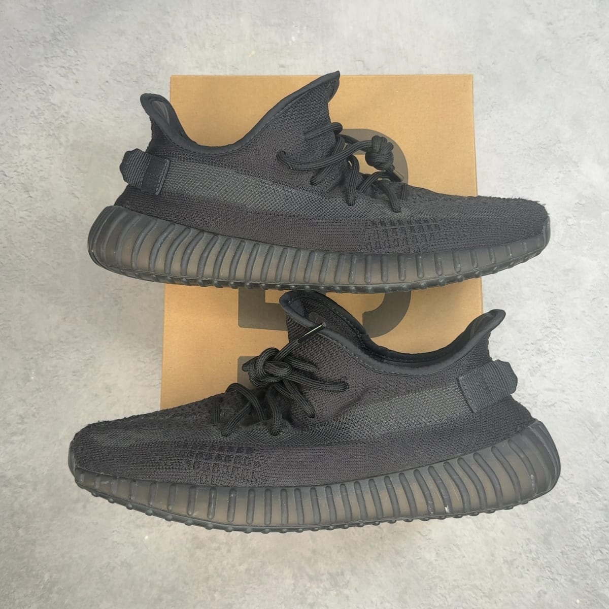 adidas Yeezy Boost 350 V2 Onyx 11 (Pre-Owned) - Kicks Collective PA - adidas - HQ4540-11-PO-1 - Pre-Owned Sneakers - 11
