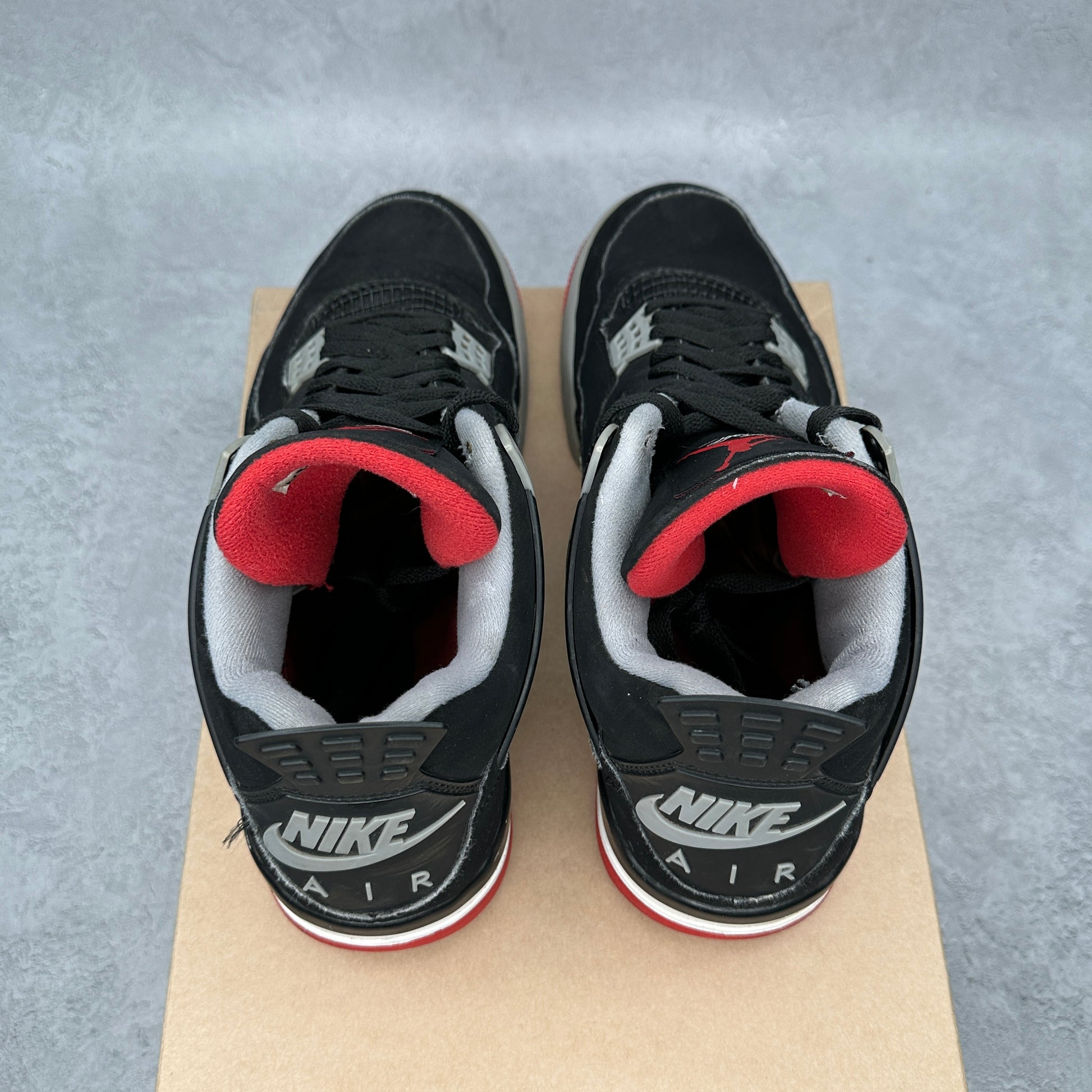 Jordan 4 Retro Bred (2019) *pre-owned* SIZE 11.5