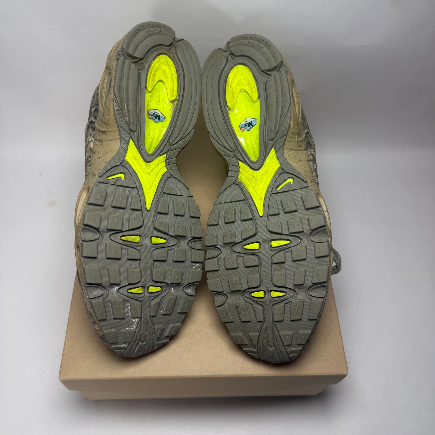 Nike Air Max Tailwind Camo 4 (pre-owned) (SIZE 10.5)