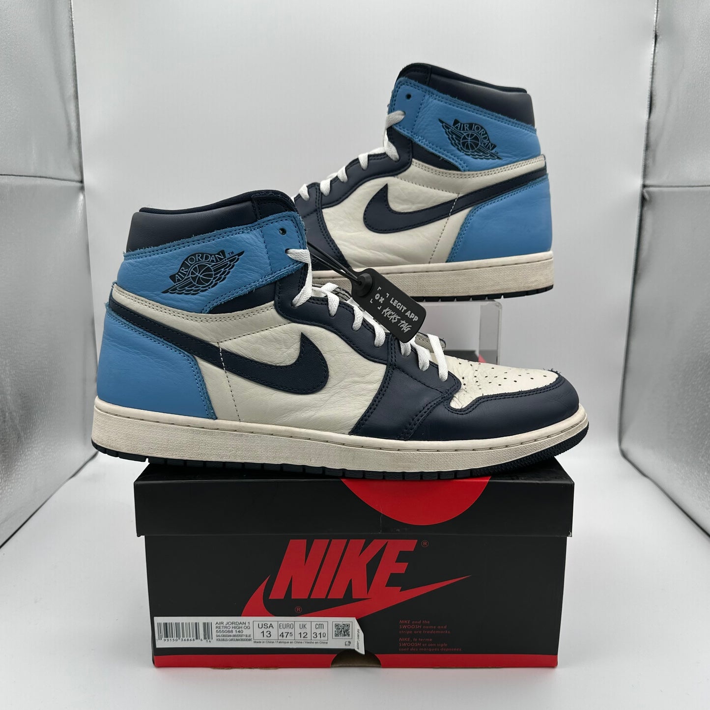Jordan 1 Retro High Obsidian *pre-owned* (SIZE 13)