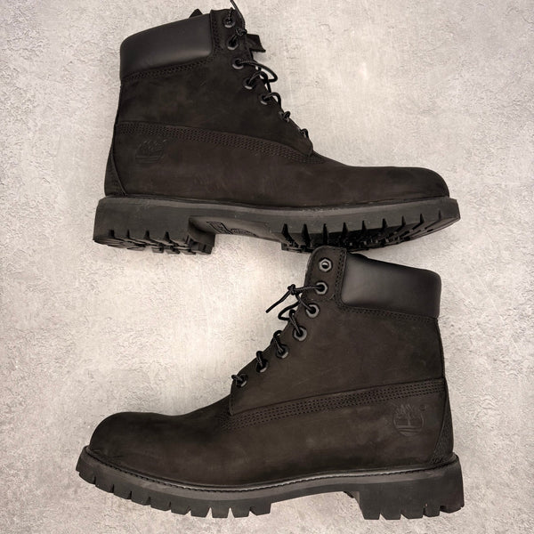 Timberland 6" Boot Black Nubuck Premium *pre - owned* SIZE 10.5 - Kicks Collective PA - Timberland - TB010073-009/TB010073-001/TB0100730011-001/TB110073-001 - Men's Shoes - 10.5M/12W - Pre - Owned