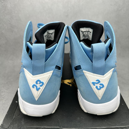 Jordan 7 Retro Pantone *pre - owned* SIZE 11 - Kicks Collective PA - Jordan - 304775-400 - Men's Shoes - 11M/12.5W - Pre - Owned