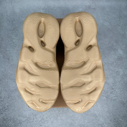 adidas Yeezy Foam RNNR Ochre VNDS *pre-owned* SIZE 12