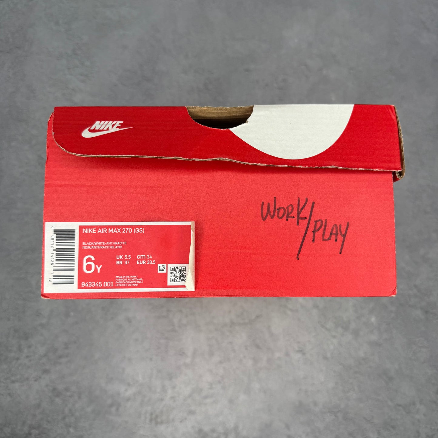 Nike Air Max 90 Recraft Triple Black (GS) *pre-owned* SIZE 6Y