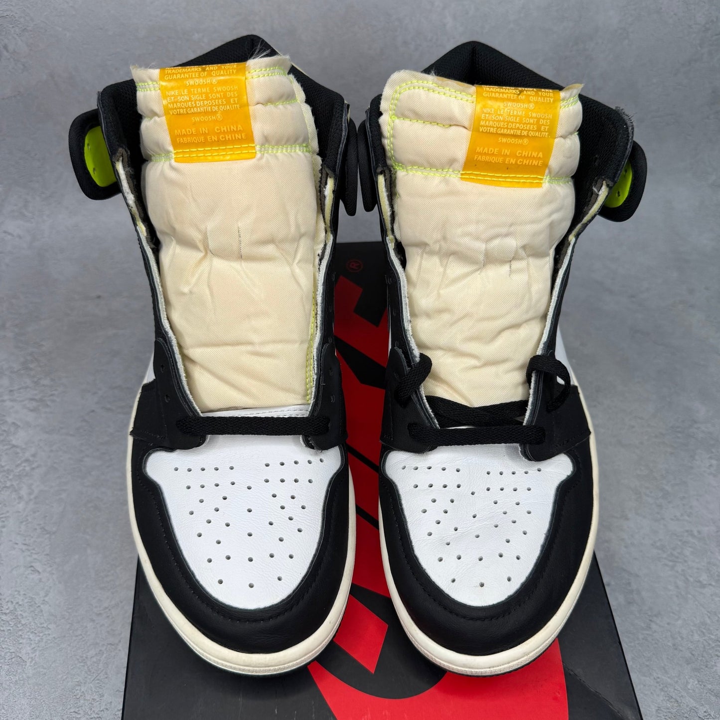 Jordan 1 Retro High White Black Volt University Gold *pre - owned* SIZE 11 - Kicks Collective PA - Jordan - 555088-118 - Men's Shoes - 11M/12.5W - Pre - Owned - Replacement Box