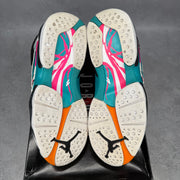 Jordan 8 Retro South Beach *pre-owned* SIZE 9.5