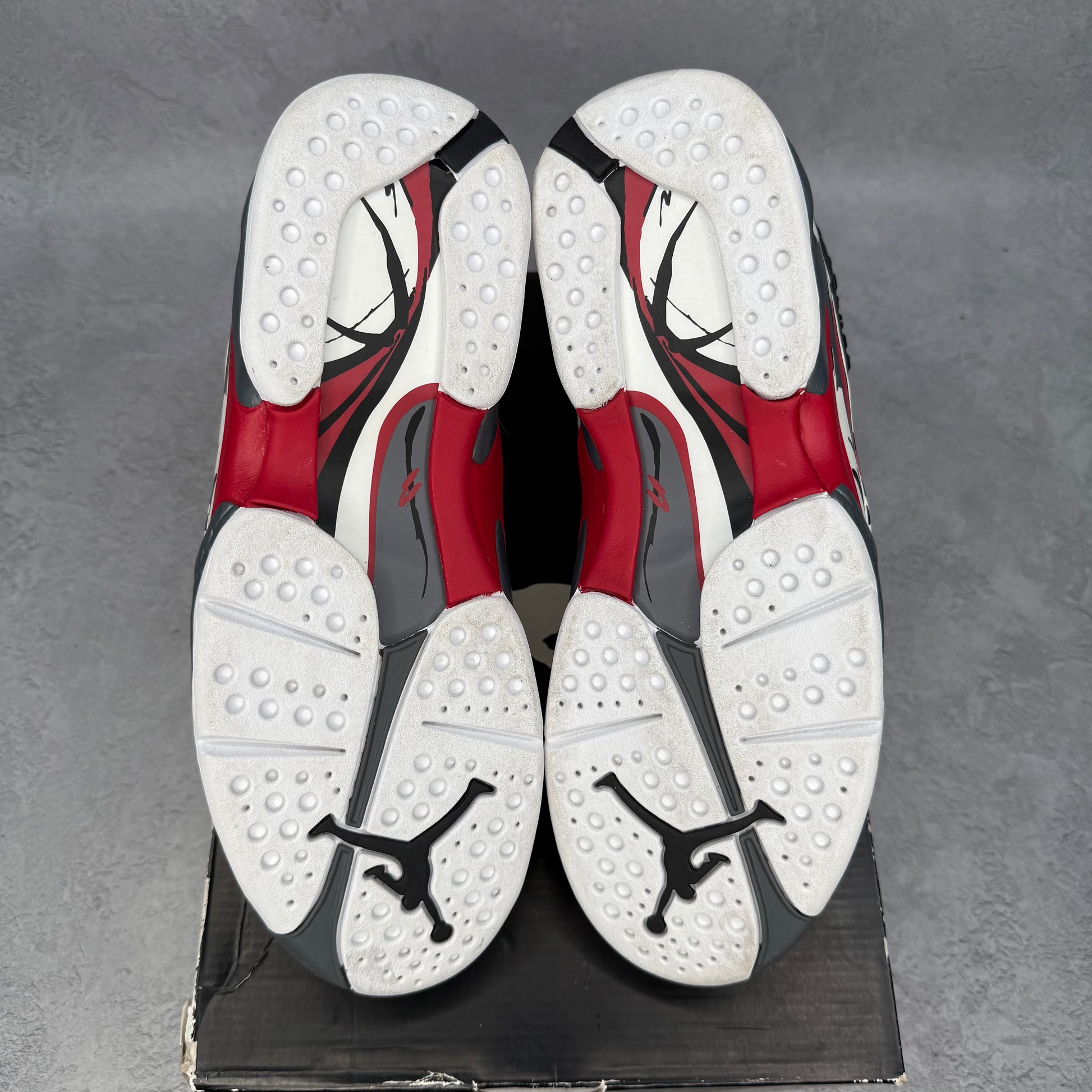 Jordan 8 Retro Bugs Bunny (2013) *pre-owned* SIZE 8.5