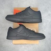 Nike SB Dunk Low Pro Triple Black 11 (Pre-Owned) - back