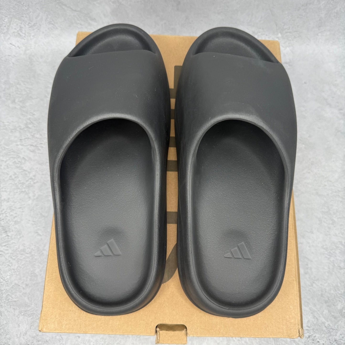 adidas Yeezy Slide Onyx *pre - owned* SIZE 11 - Kicks Collective PA - adidas - HQ6448 - Men's Shoes - 11M/12.5W - Pre - Owned