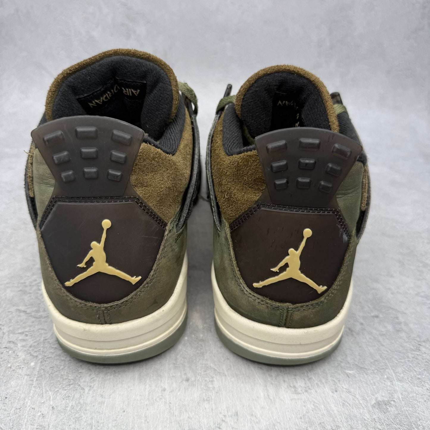 Jordan 4 Retro SE Craft Medium Olive *pre - owned* SIZE 12 - Kicks Collective PA - Jordan - FB9927-200 - Men's Shoes - 12M/13.5W - Pre - Owned - No Box