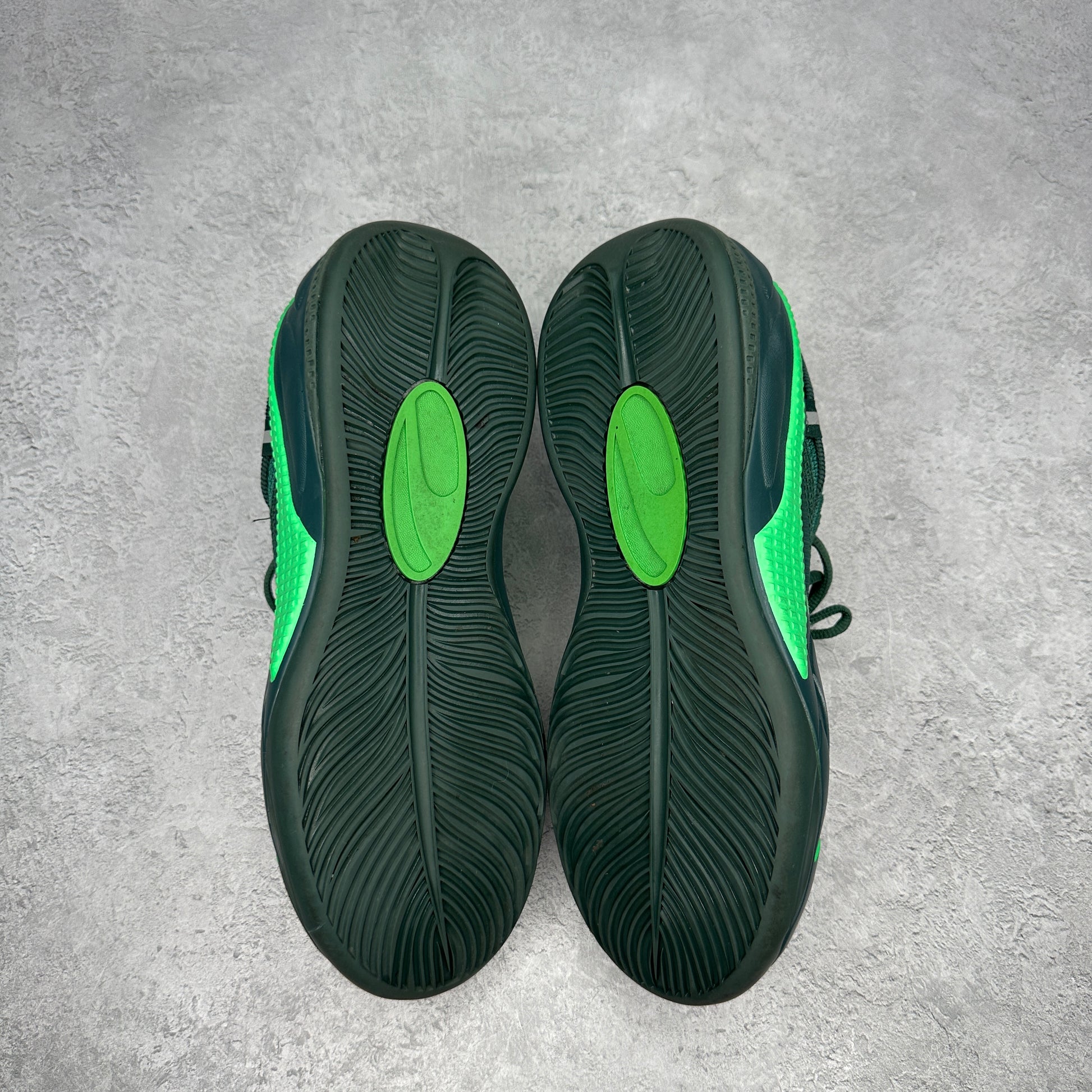 Puma RS-Dreamer J. Cole Bistro Green *pre-owned* SIZE 9.5