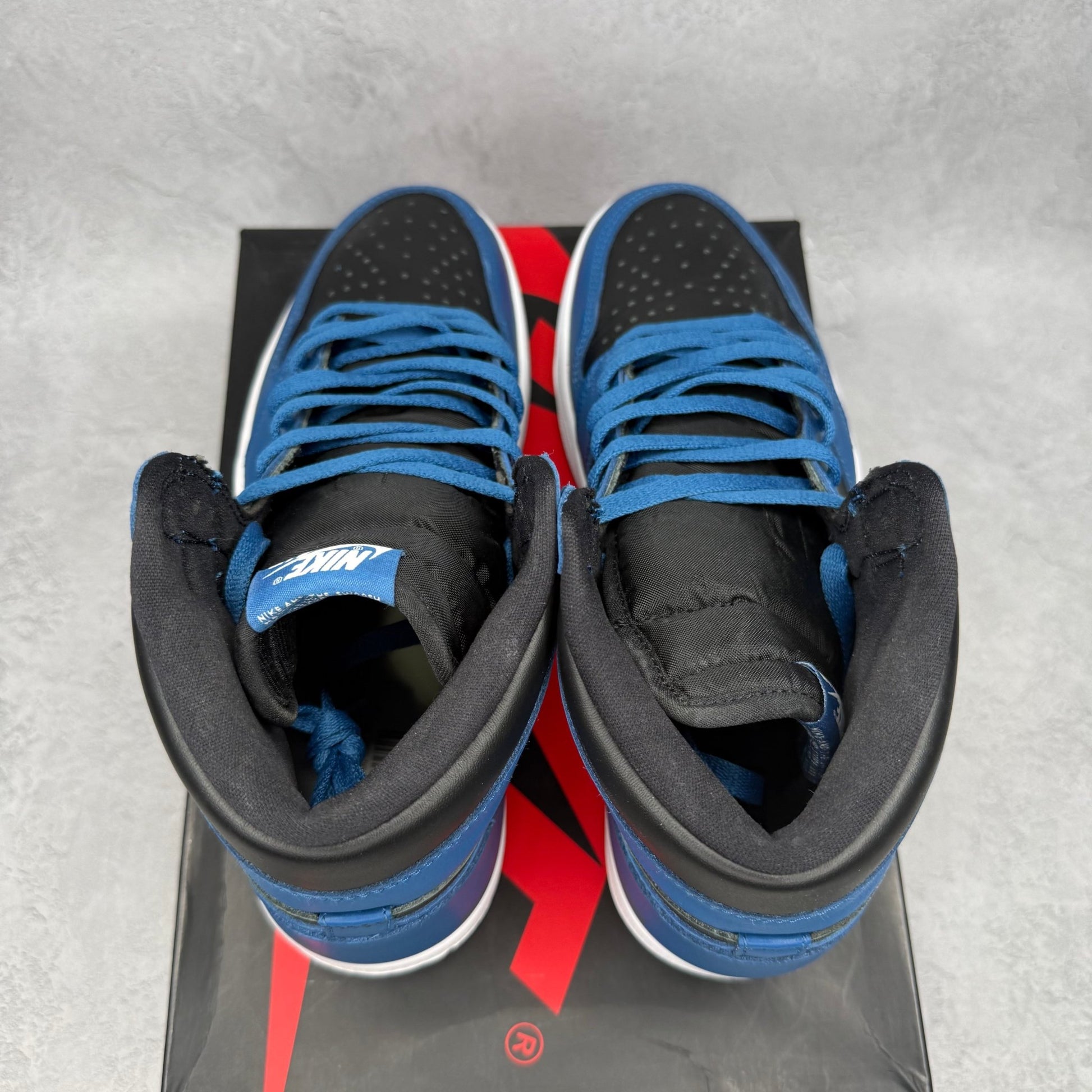 Jordan 1 High Dark Marina Blue *pre - owned* SIZE 10 - Kicks Collective PA - Jordan - 555088-404 - Men's Shoes - 10M/11.5W - Pre - Owned - No Box