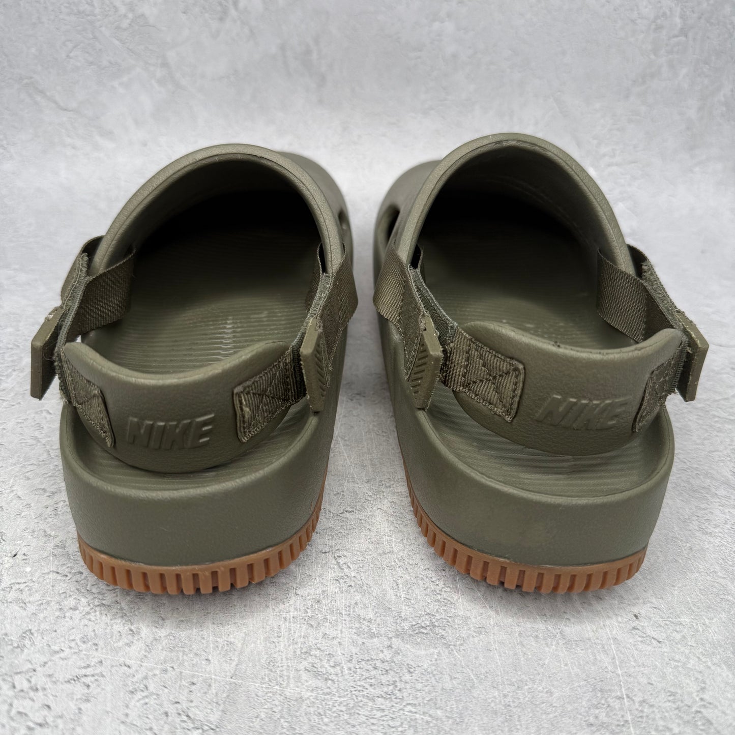 Nike Calm Mule Medium Olive Gum Medium Brown *pre-owned* SIZE 8