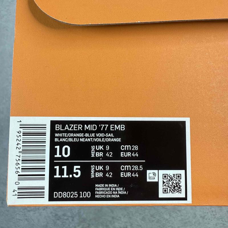 Nike Blazer Mid 77 NBA 75th Anniversary Knicks *pre - owned* SIZE 10 - Kicks Collective PA - Nike - DD8025 - 100 - Men's Shoes - 10M/11.5W - Pre - Owned