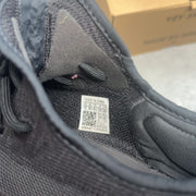 adidas Yeezy Boost 350 V2 Onyx 11 (Pre-Owned) - Kicks Collective PA - adidas - HQ4540-11-PO-1 - Pre-Owned Sneakers - 11