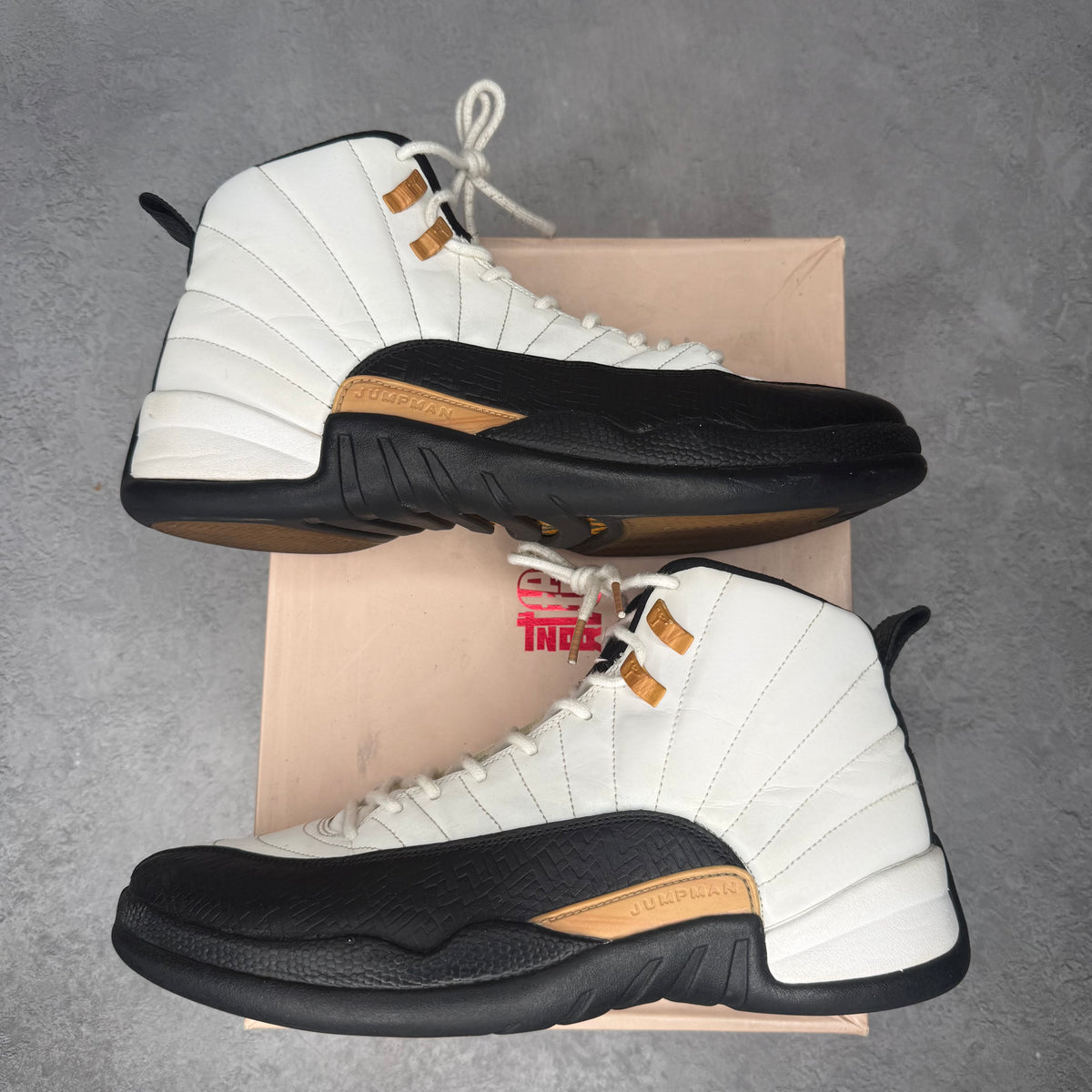 Jordan 12 Retro Chinese New Year pre-owned size 11.5