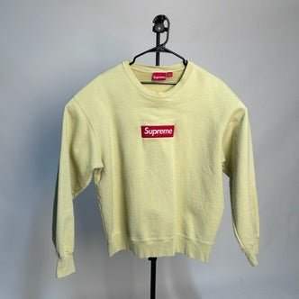 Supreme Box Logo Crewneck (FW22) Pale Yellow *pre-owned* SIZE XL - Kicks Collective PA - Supreme - SUPREME-1UG8OT67 - Apparel - XL - Pre-Owned - No Box