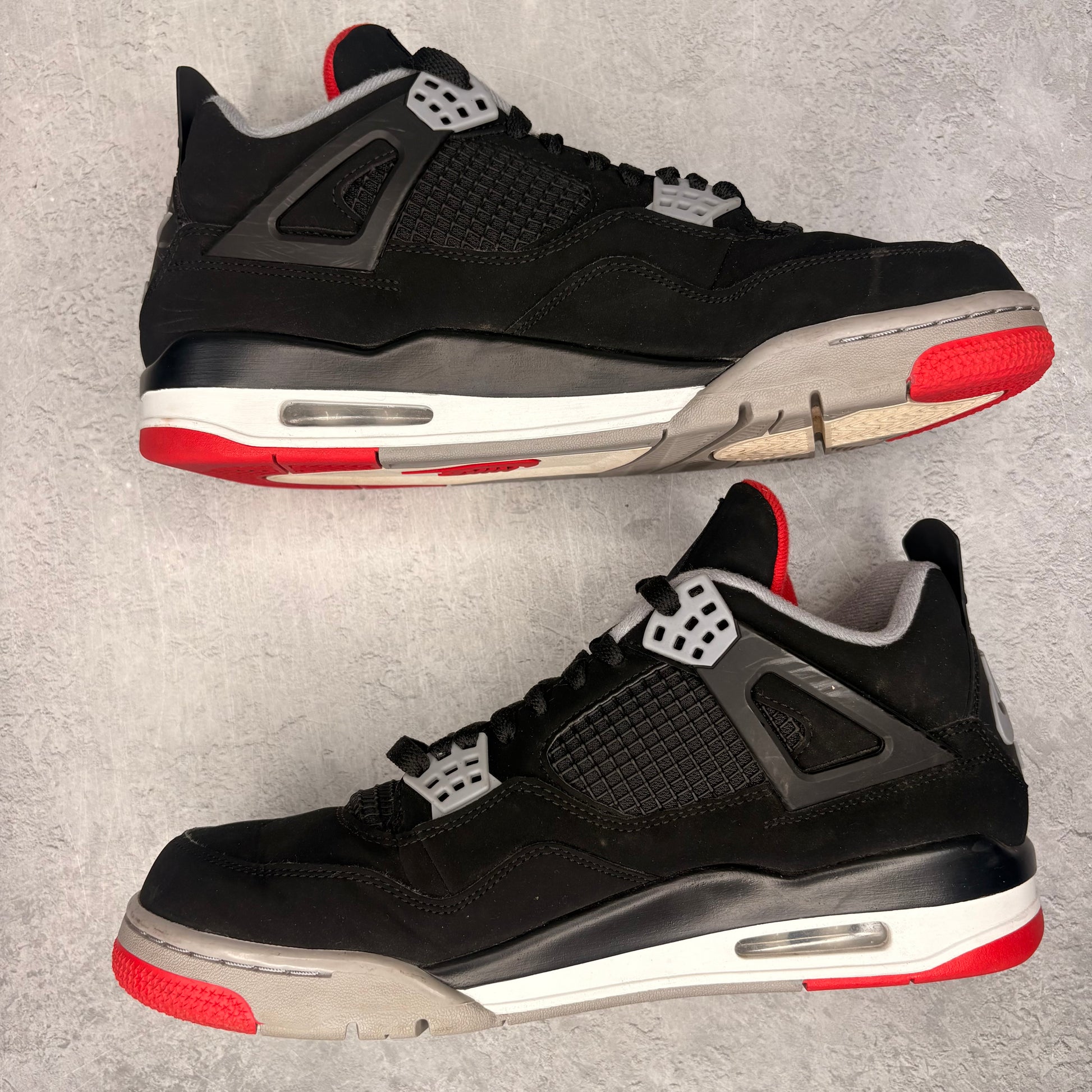 Jordan 4 Retro Bred (2019) *pre-owned* SIZE 11
