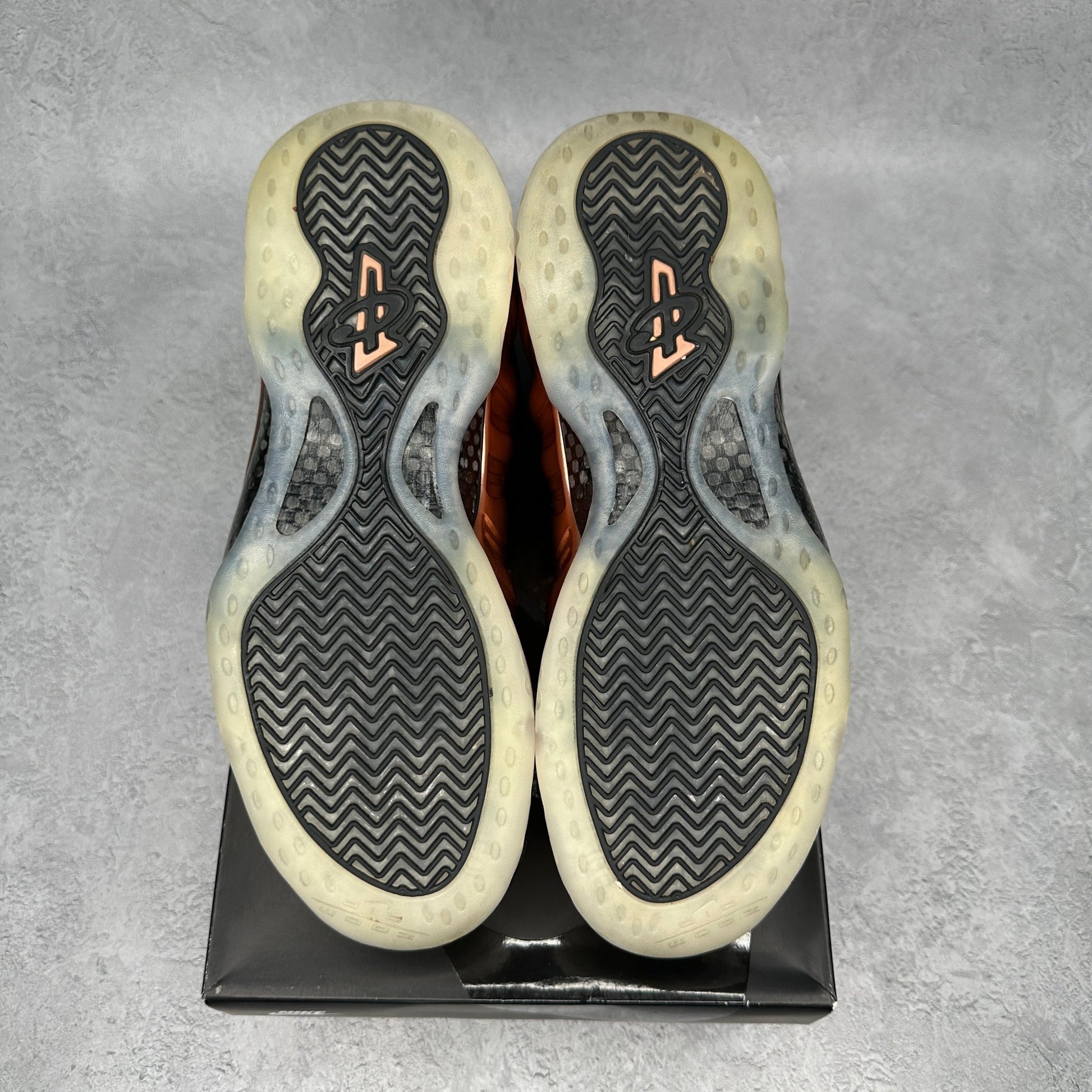 Nike Air Foamposite One Copper (2024) *pre - owned* SIZE 10.5 - Kicks Collective PA - Nike - FZ9902 - 001 - Men's Shoes - 10.5M/12W - Pre - Owned