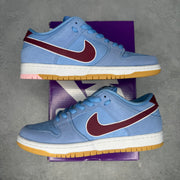 Nike SB Dunk Low Philadelphia Phillies *pre-owned* SIZE 9