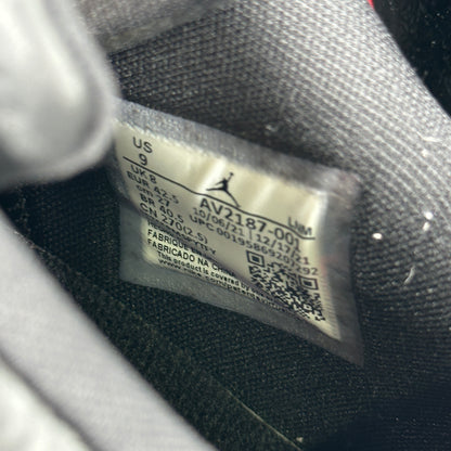 Jordan 11 Retro Low 72-10 *pre-owned* SIZE 9