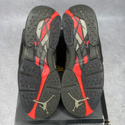 Jordan 8 Retro Take Flight Undefeated pre-owned size 10