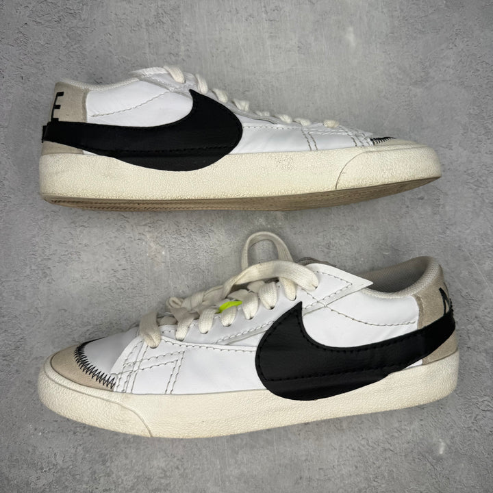 Nike Blazer Low 77 Jumbo White Black Sail *pre-owned* SIZE 11