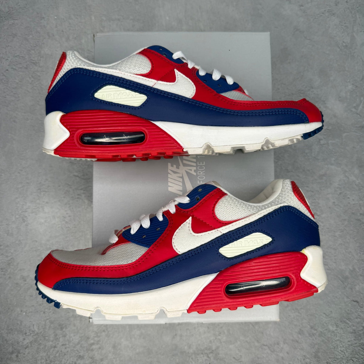 Nike Air Max 90 USA (2020)  *pre-owned* SIZE 8.5