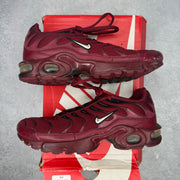 Nike Air Max Plus Team Red (GS) *pre-owned* SIZE 6.5Y